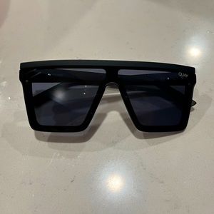 QUAY Hindsight Sunglasses